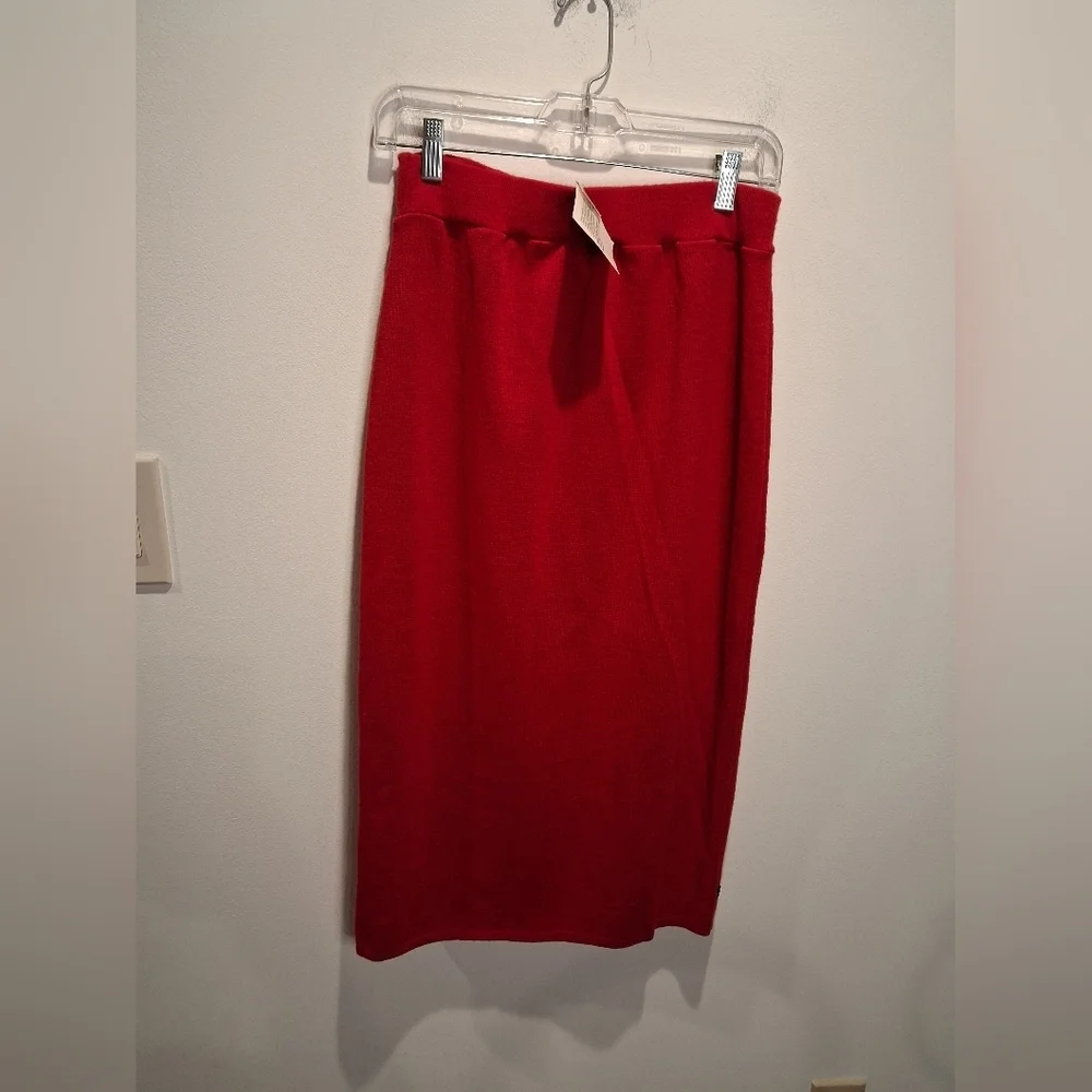 New Classic Directions Size S Deadstock Red Wool Blend Midi Skirt